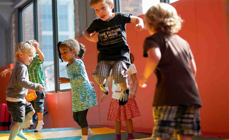 jumping kids gym tumbl trak featured class-min