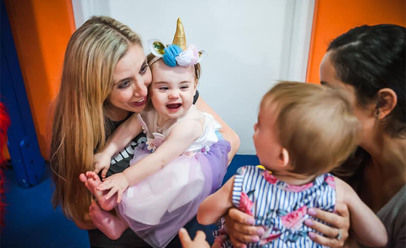 moms-babies-unicorn-hat-featured (1)
