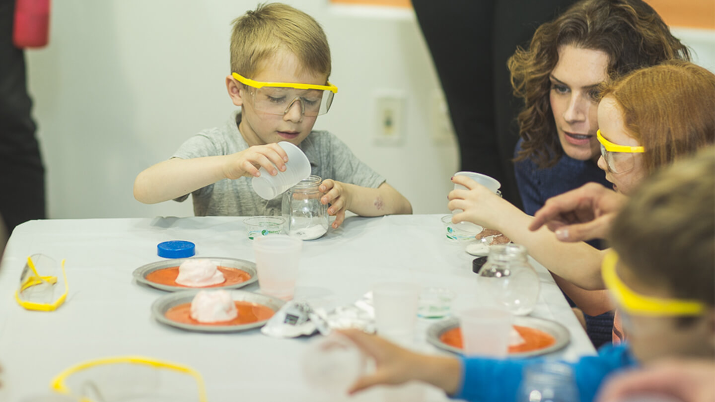 STEM Activities for Toddlers: Easy Science at Home, Safe Materials and Hands-On Discovery on the Upper West Side