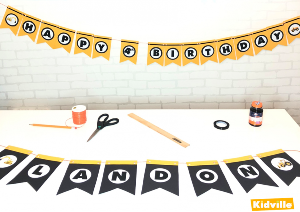 Kidville Maker Studio: DIY Birthday Banner